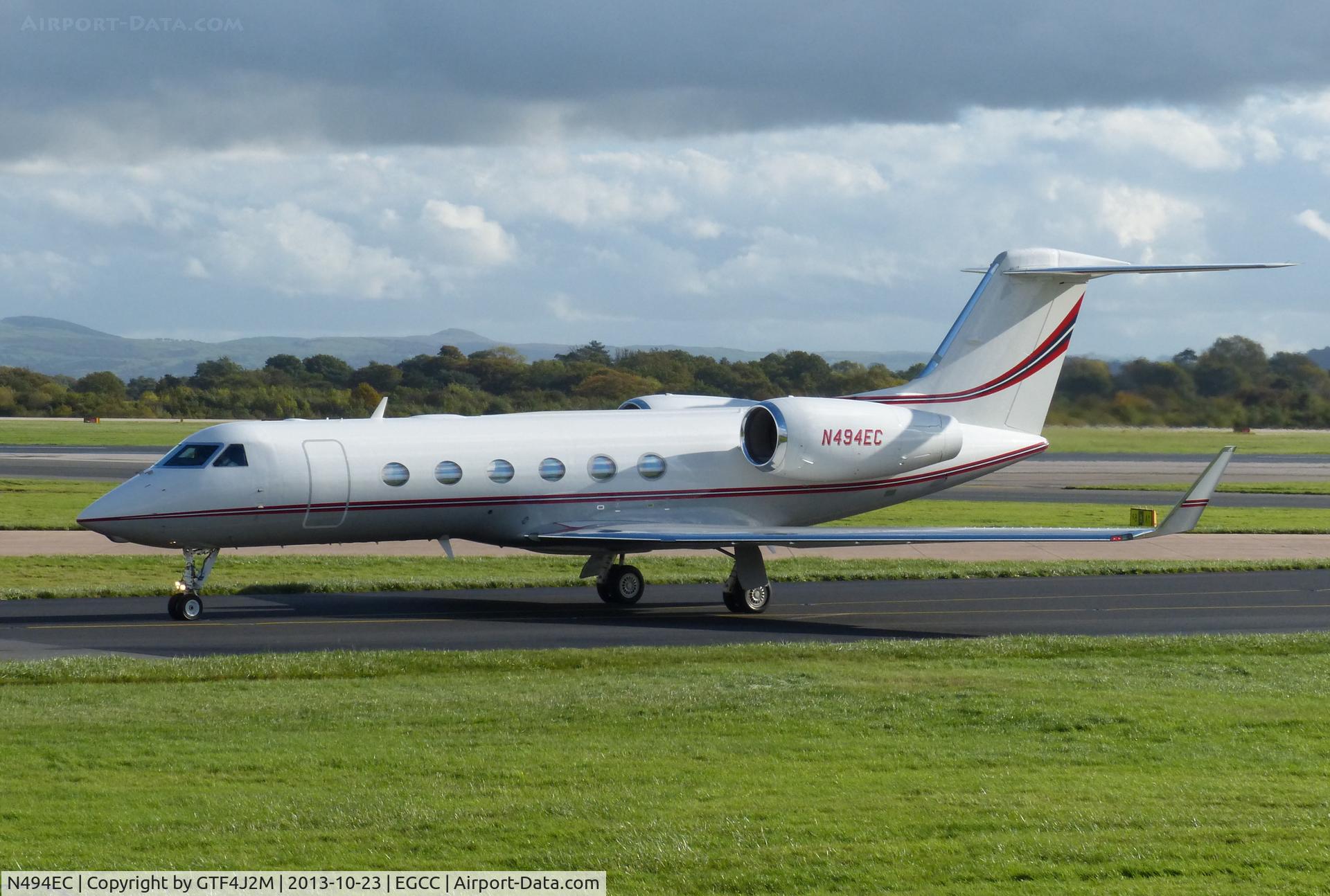 N494EC, 2011 Gulfstream Aerospace GIV-X (G450) C/N 4226, N494EC at Manchester 23.10.13