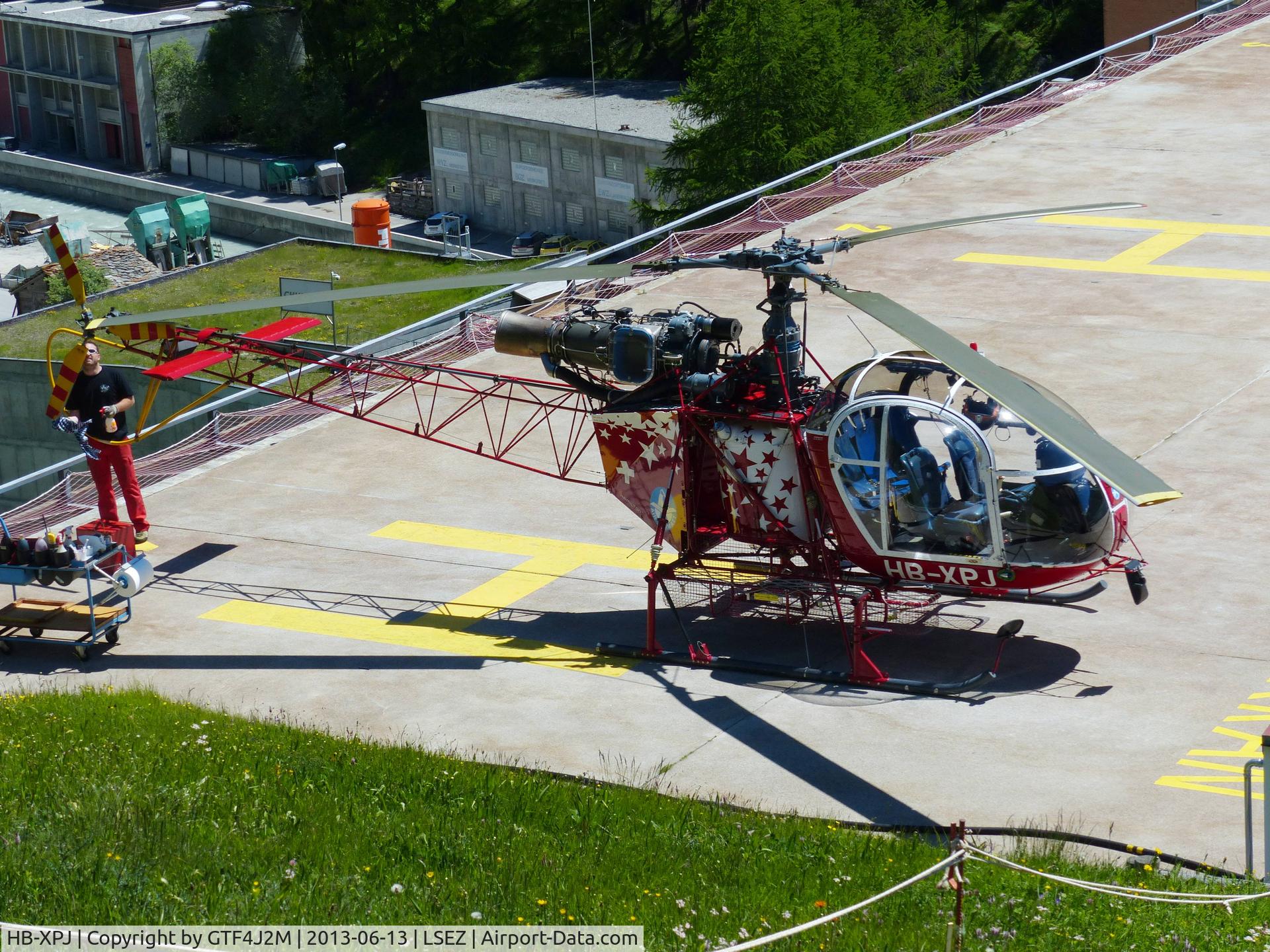 HB-XPJ, Aerospatiale SA-315B Lama C/N 2368, HB-XPJ at Zermatt Heliport 13.6.13