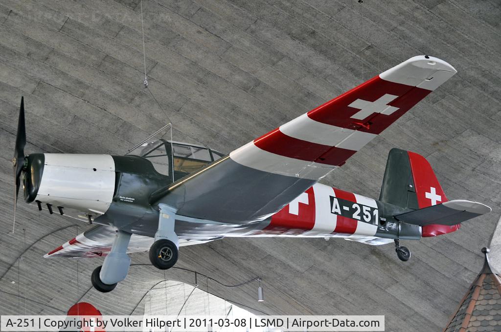 A-251, Bucker Bu-181B Bestmann C/N 110273, Swiss Air Force