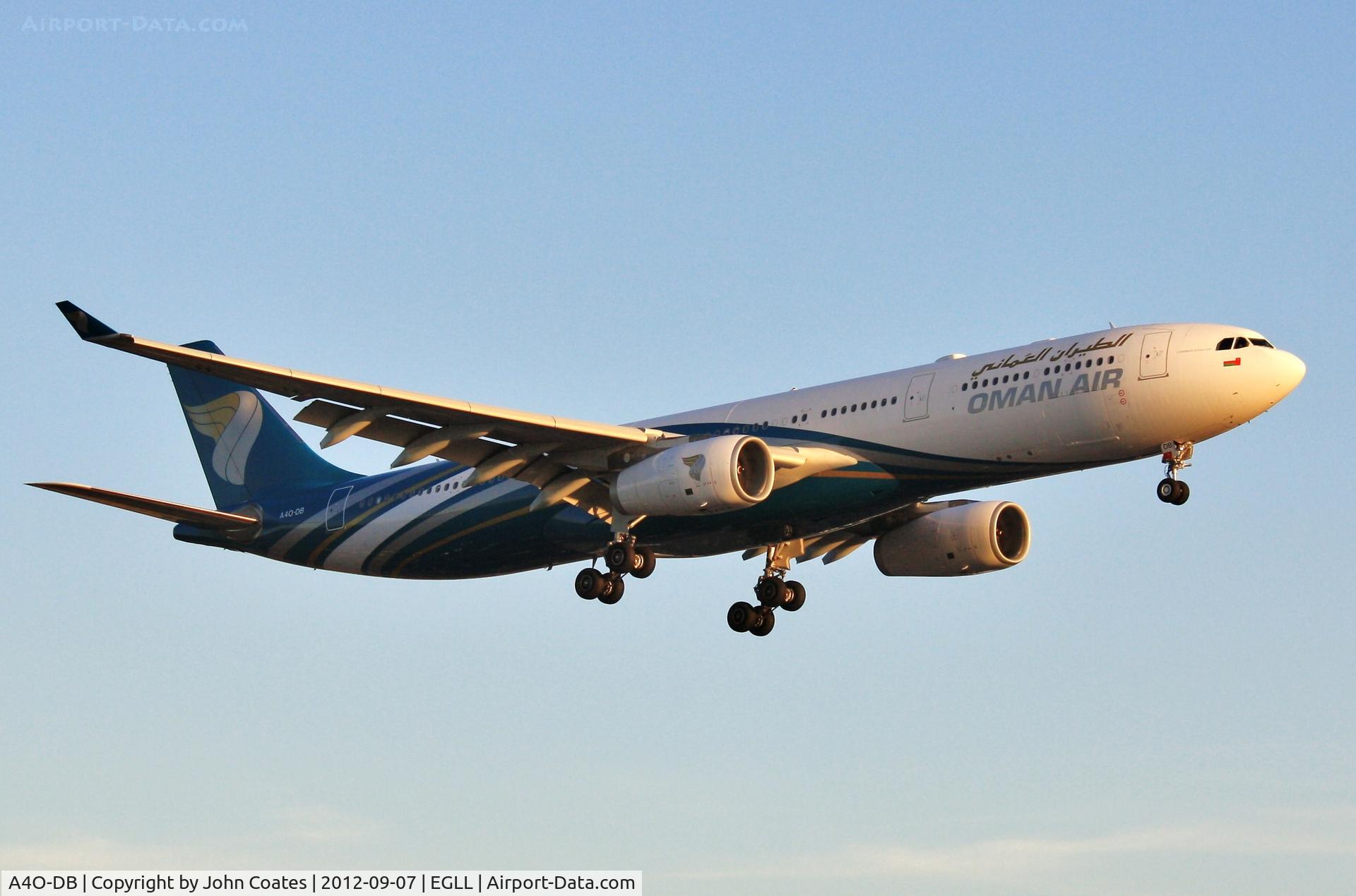A4O-DB, 2009 Airbus A330-343 C/N 1044, Approach 27R