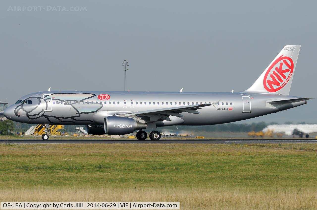 OE-LEA, 2005 Airbus A320-214 C/N 2529, NIKI