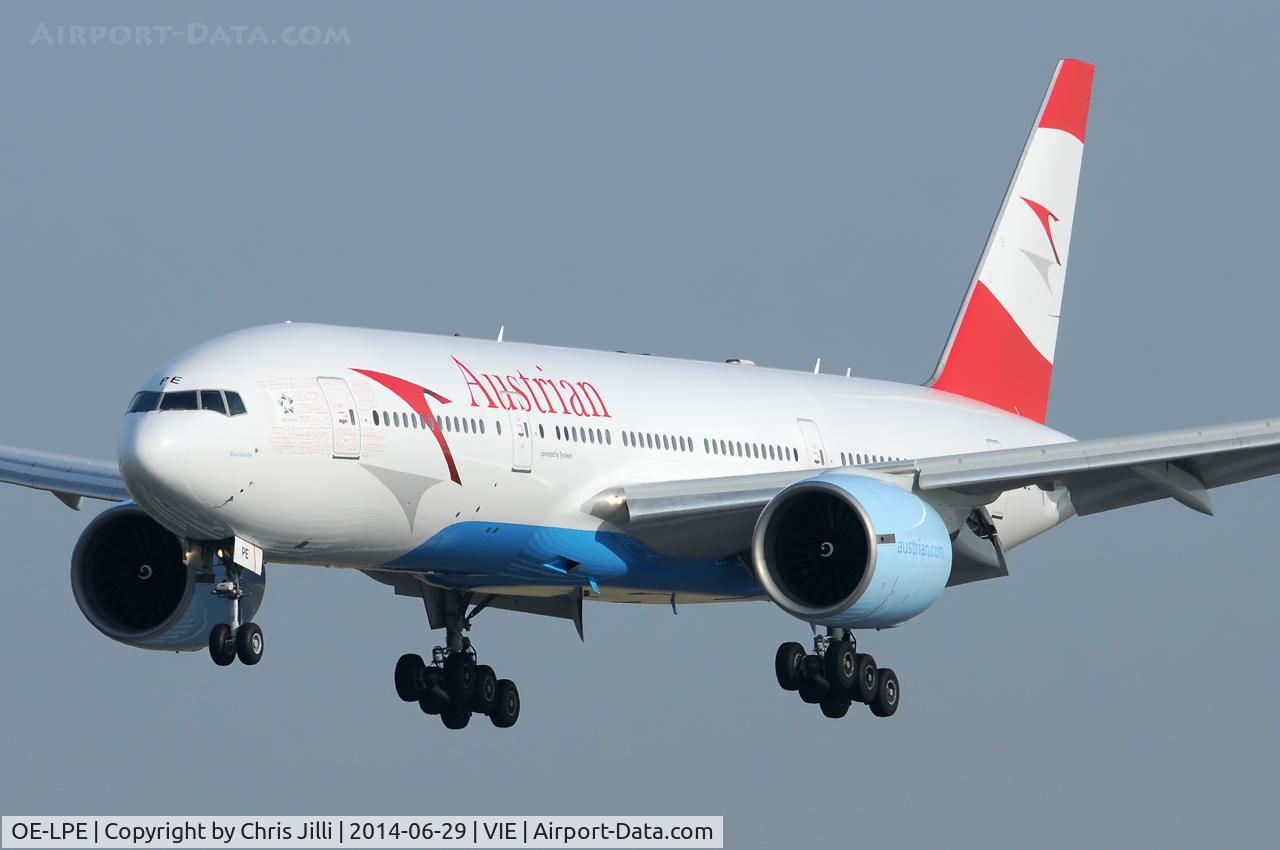 OE-LPE, 1998 Boeing 777-2Q8/ER C/N 27607, Austrian Airlines