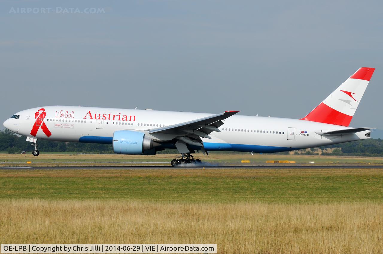 OE-LPB, 1998 Boeing 777-2Z9/ER C/N 28699, Austrian Airlines