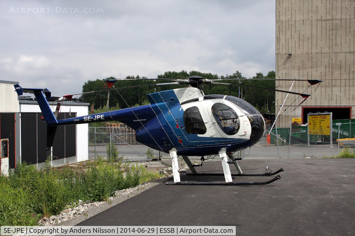 SE-JPE, Hughes 369D C/N 1099D, Near Linta parking.
