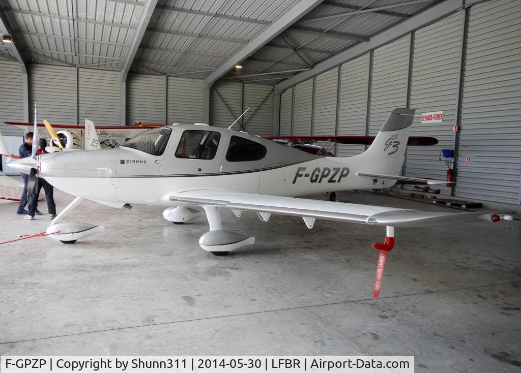 F-GPZP, 2008 Cirrus SR22 G3 C/N 2811, Participant of the Muret AirExpo Airshow 2014