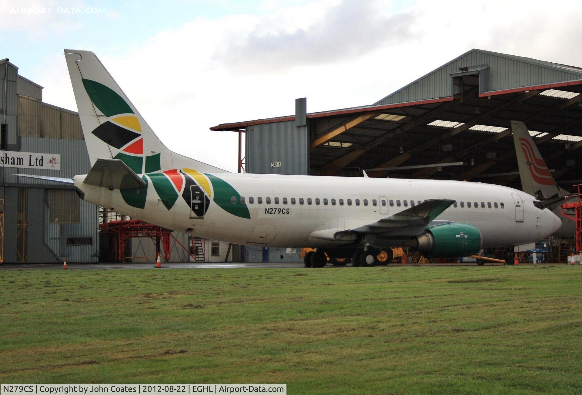 N279CS, 1999 Boeing 737-33V C/N 29337, At ATC