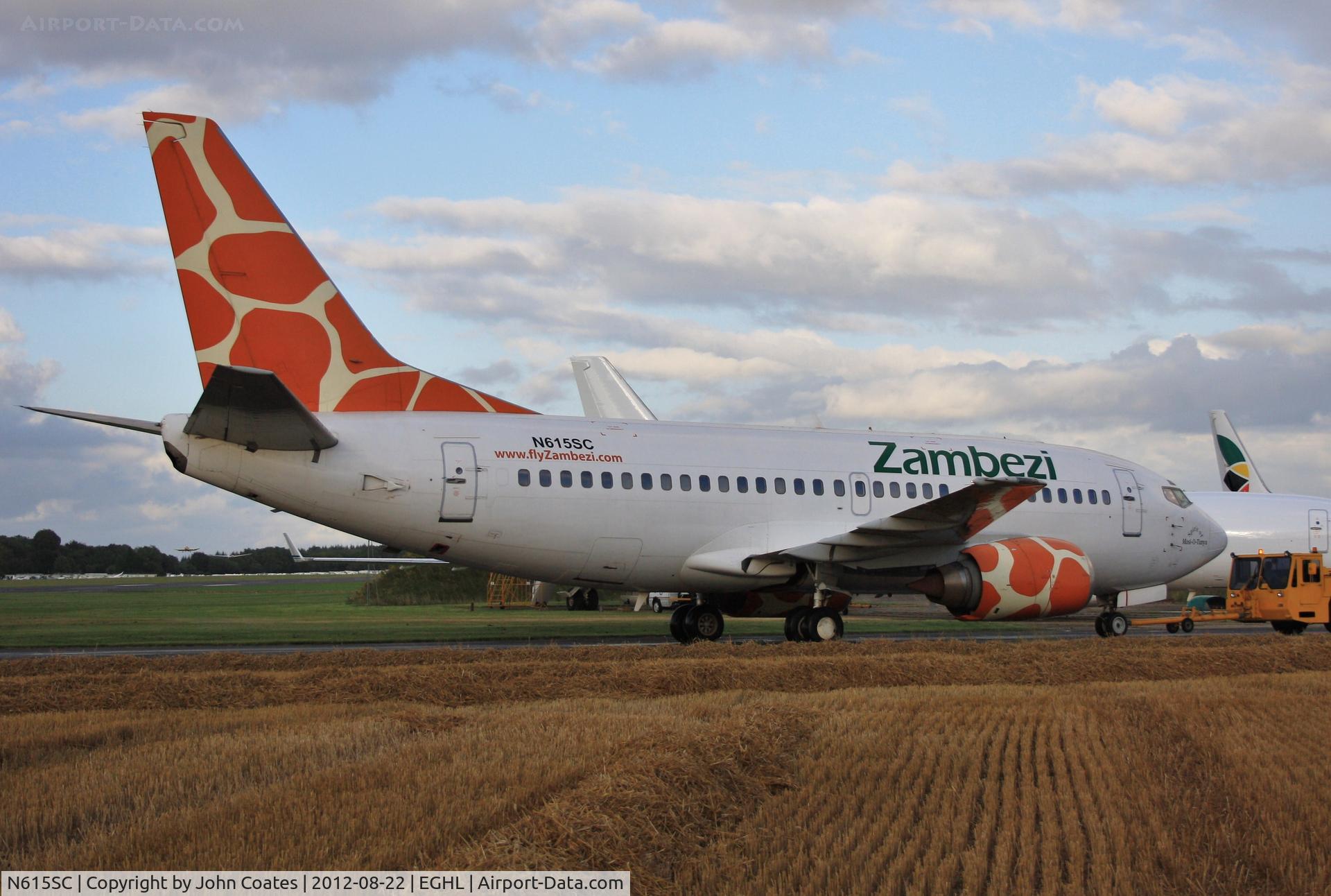 N615SC, 1994 Boeing 737-5Y0 C/N 26100, Being towed to ATC
