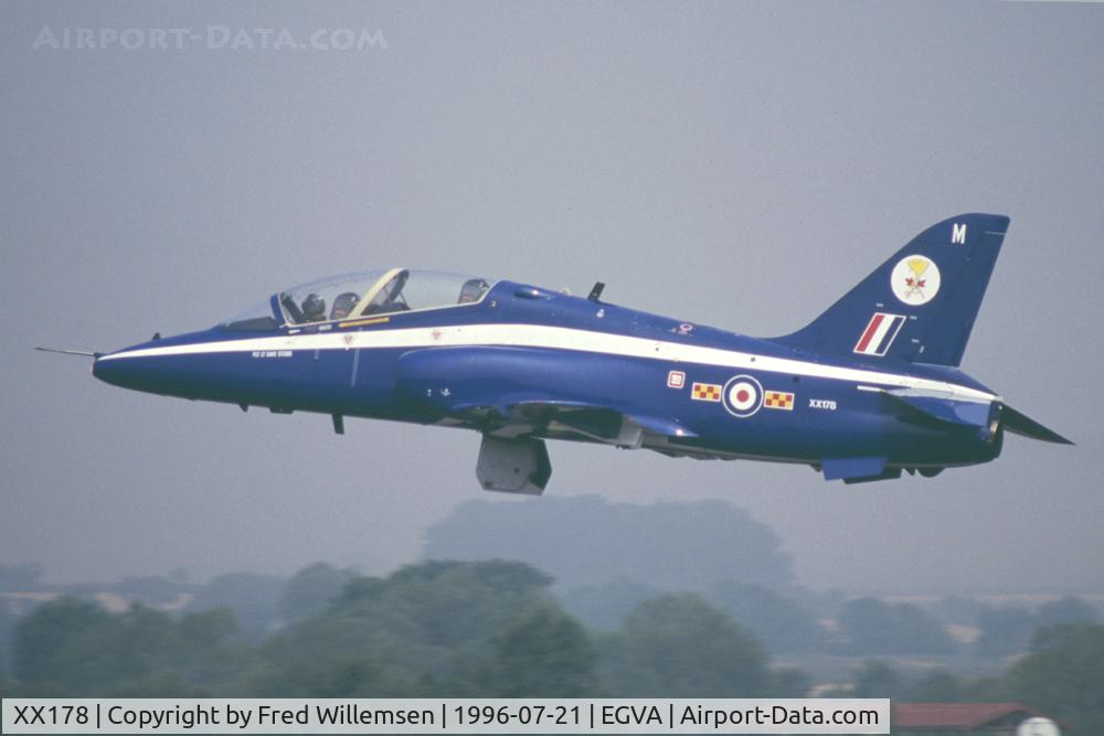XX178, 1977 Hawker Siddeley Hawk T.1W C/N 025/312025, 92 SQ A/C