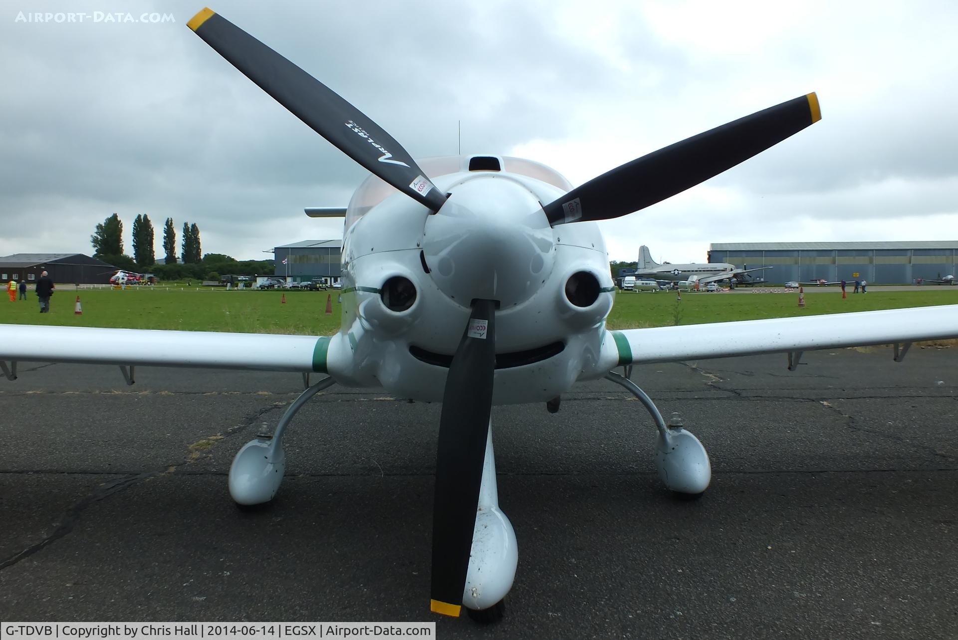 G-TDVB, 2004 Dyn'Aero MCR-01 Banbi C/N PFA 301B-14015, Smiley face