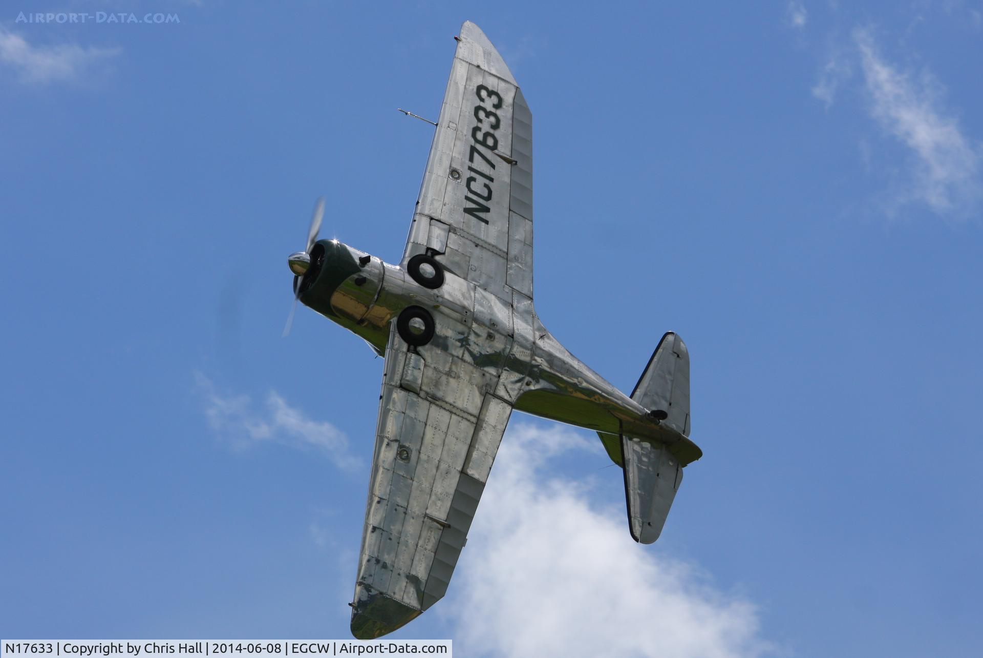 N17633, 1939 Spartan 7W Executive C/N 21, at the Bob Jones Memorial Airshow, Welshpool