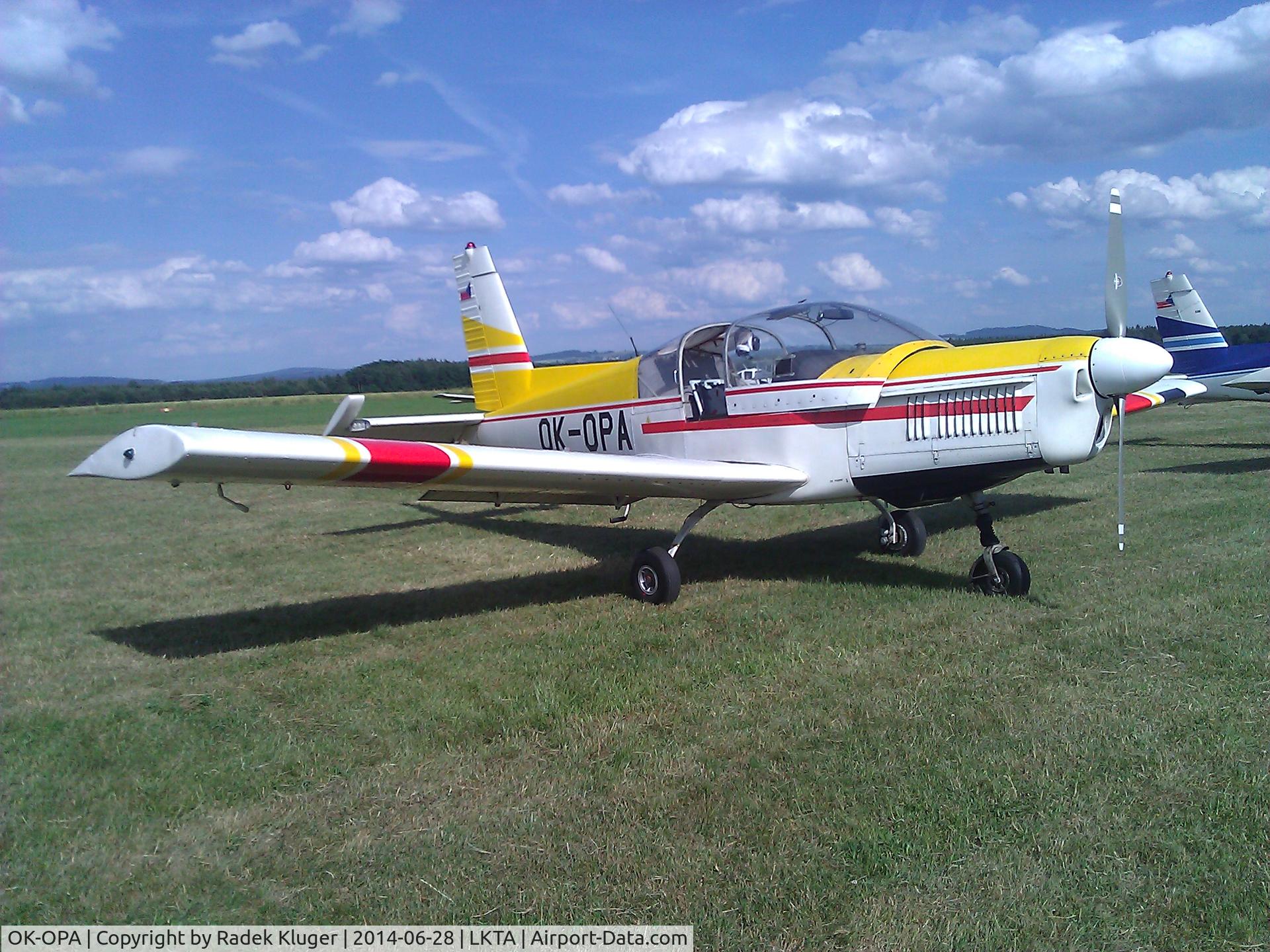 OK-OPA, Zlin Z-142 C/N 0357, Slet ?eskoslovenských letadel, letišt? ?áp?v dv?r, Tábor  (27.-29.6.2014)