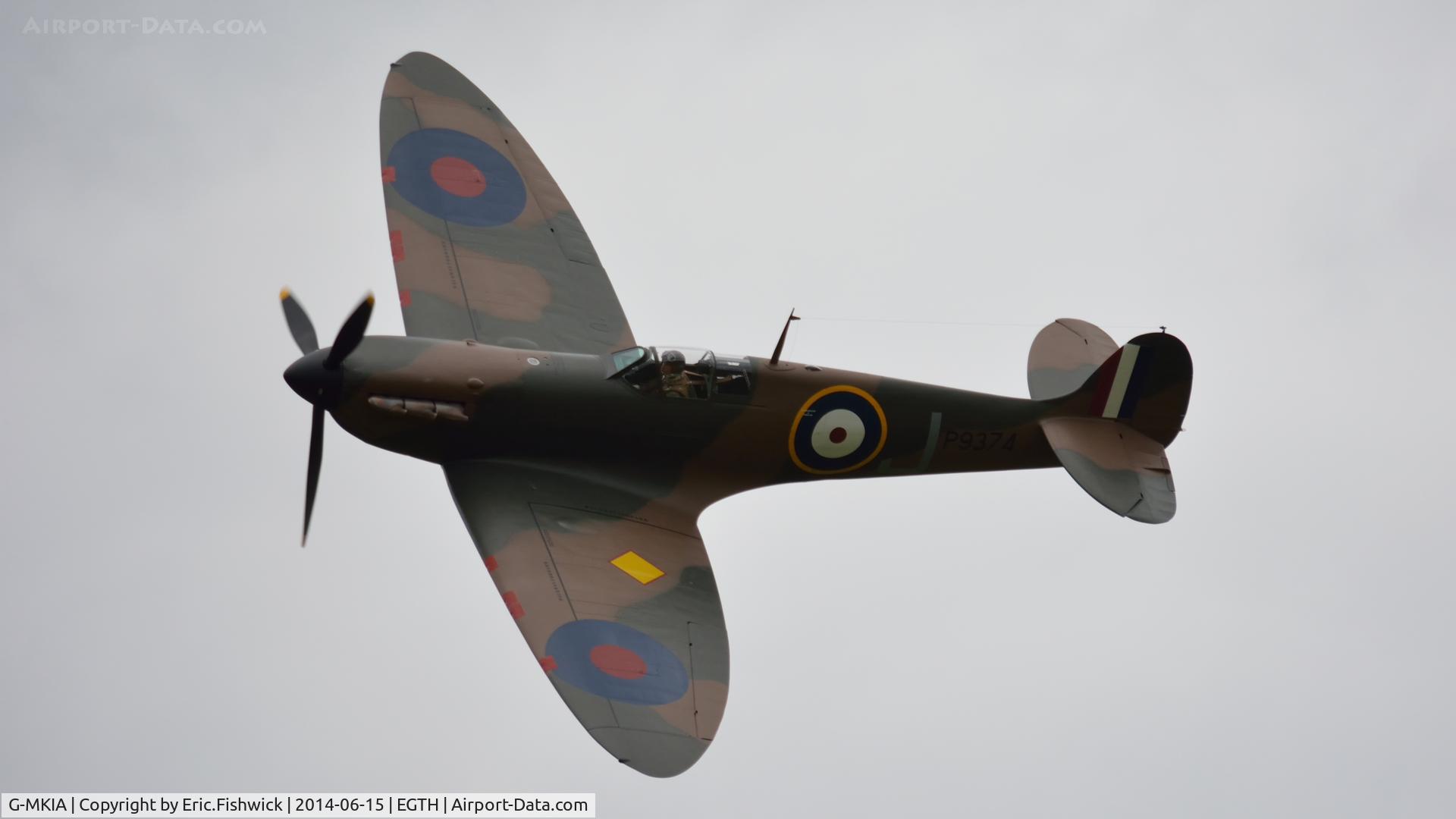 G-MKIA, 1939 Supermarine 300 Spitfire Mk1A C/N 6S/30565, 43. P9374 at The Shuttleworth Collection Airshow - featuring LAA 'party in the park.'