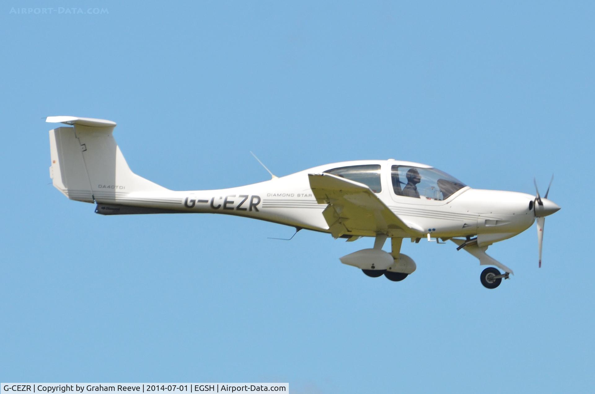 G-CEZR, 2008 Diamond DA-40D Diamond Star C/N D4.343, About to land at Norwich.