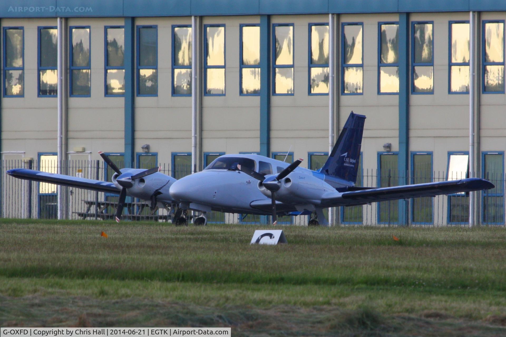 G-OXFD, 2013 Piper PA-34-220T Seneca V C/N 34-49482, Oxford Aviation Academy