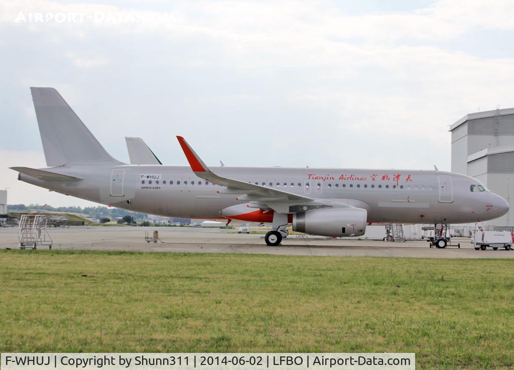 F-WHUJ, 2013 Airbus A320-232 C/N 5928, C/n 5928 - now for Tianjin Airlines in basic Jetstar c/s... Delivered since...