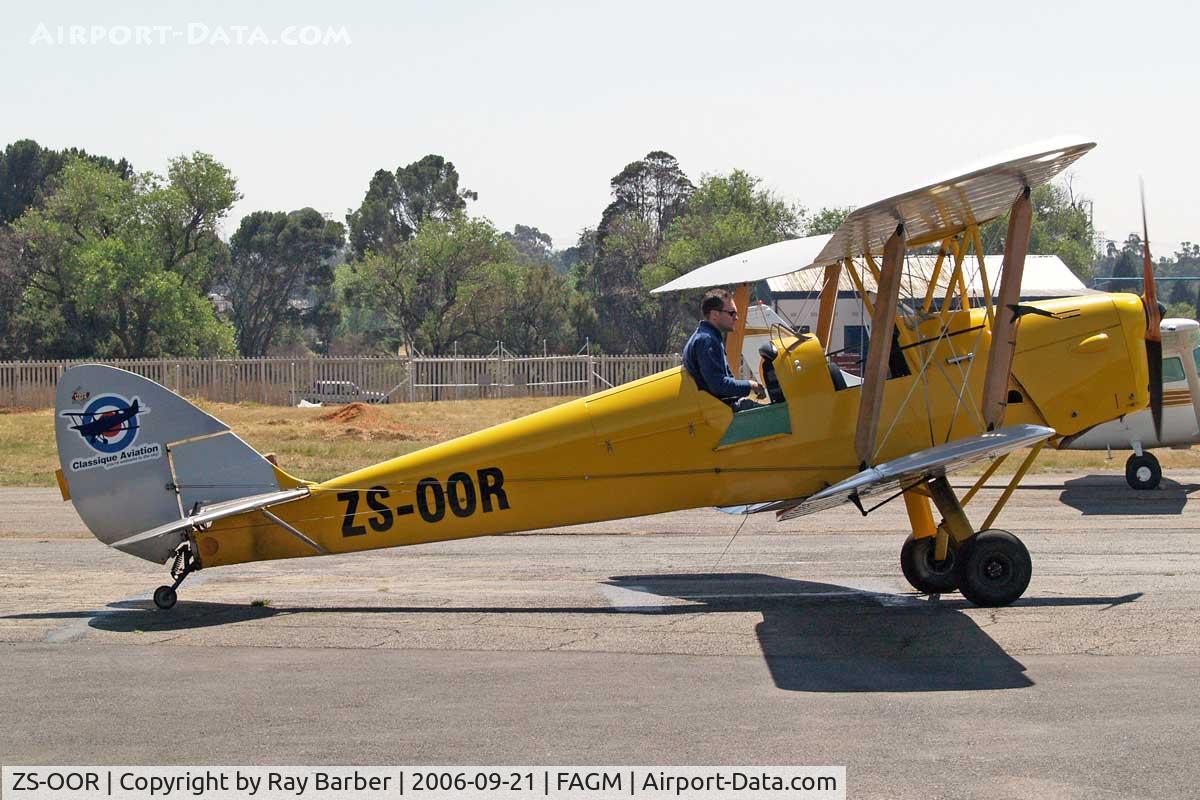 ZS-OOR, De Havilland Australia DH-82A Tiger Moth C/N DHA711, De Havilland DH.82A Tiger Moth [DHA711] Johannesburg-Rand~ZS 21/09/2006