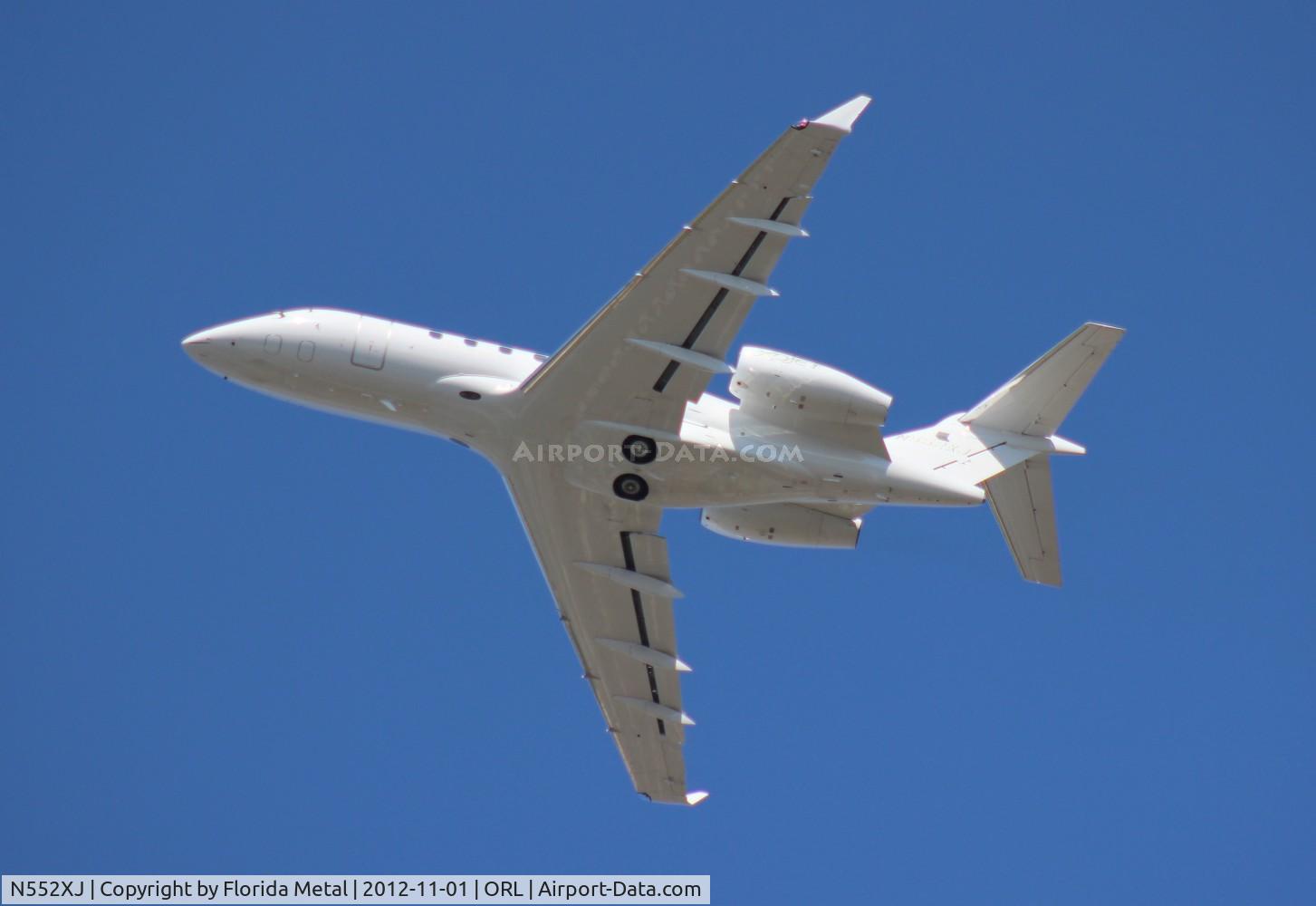 N552XJ, 2011 Bombardier Challenger 300 (BD-100-1A10) C/N 20329, Challenger 300
