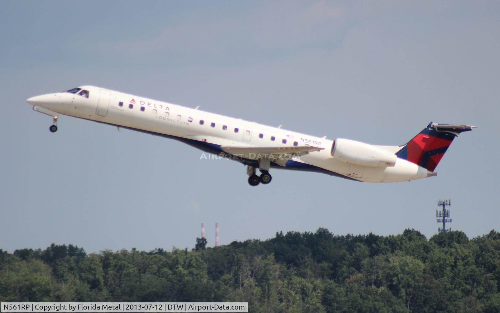 N561RP, 2002 Embraer ERJ-145LR (EMB-145LR) C/N 145447, Delta Connection ERJ-145