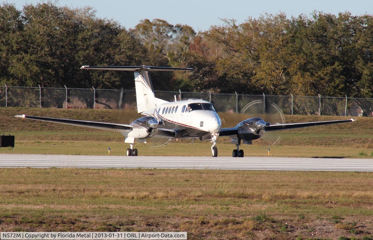 N572M, 1978 Beech 200 Super King Air C/N BB-398, Beech 200