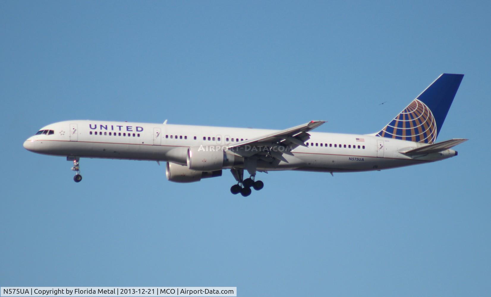 N575UA, 1993 Boeing 757-222 C/N 26689, United 757-200
