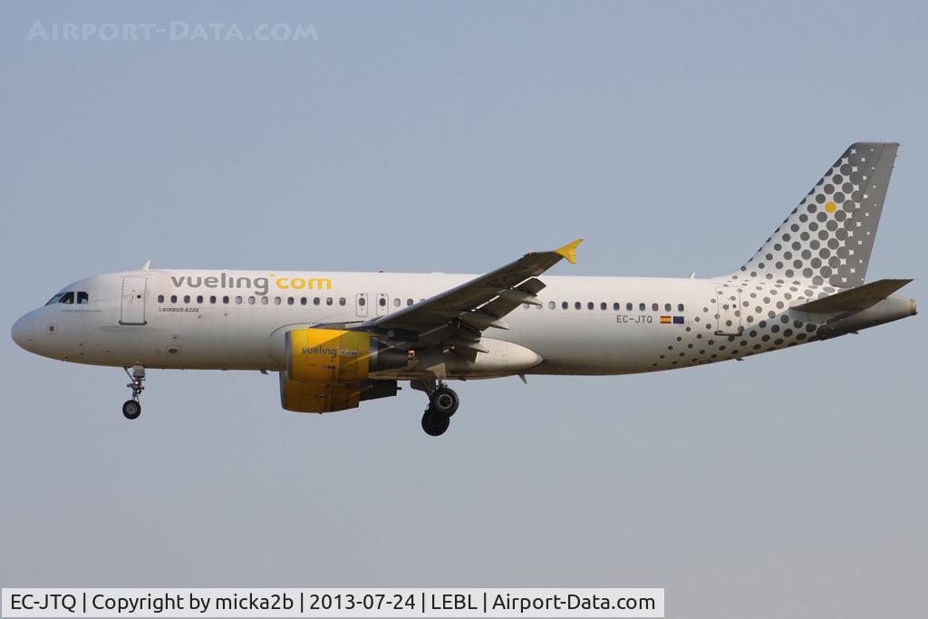 EC-JTQ, 2006 Airbus A320-214 C/N 2794, Landing