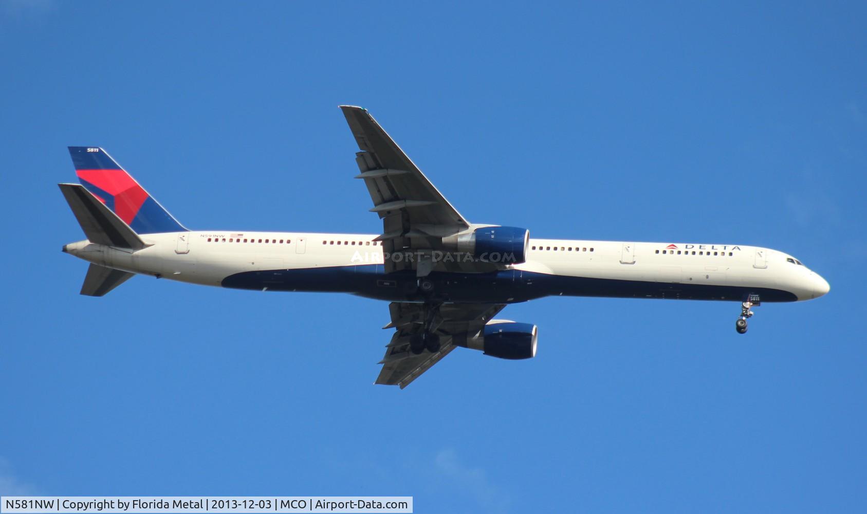 N581NW, 2002 Boeing 757-351 C/N 32982, Delta 757-300