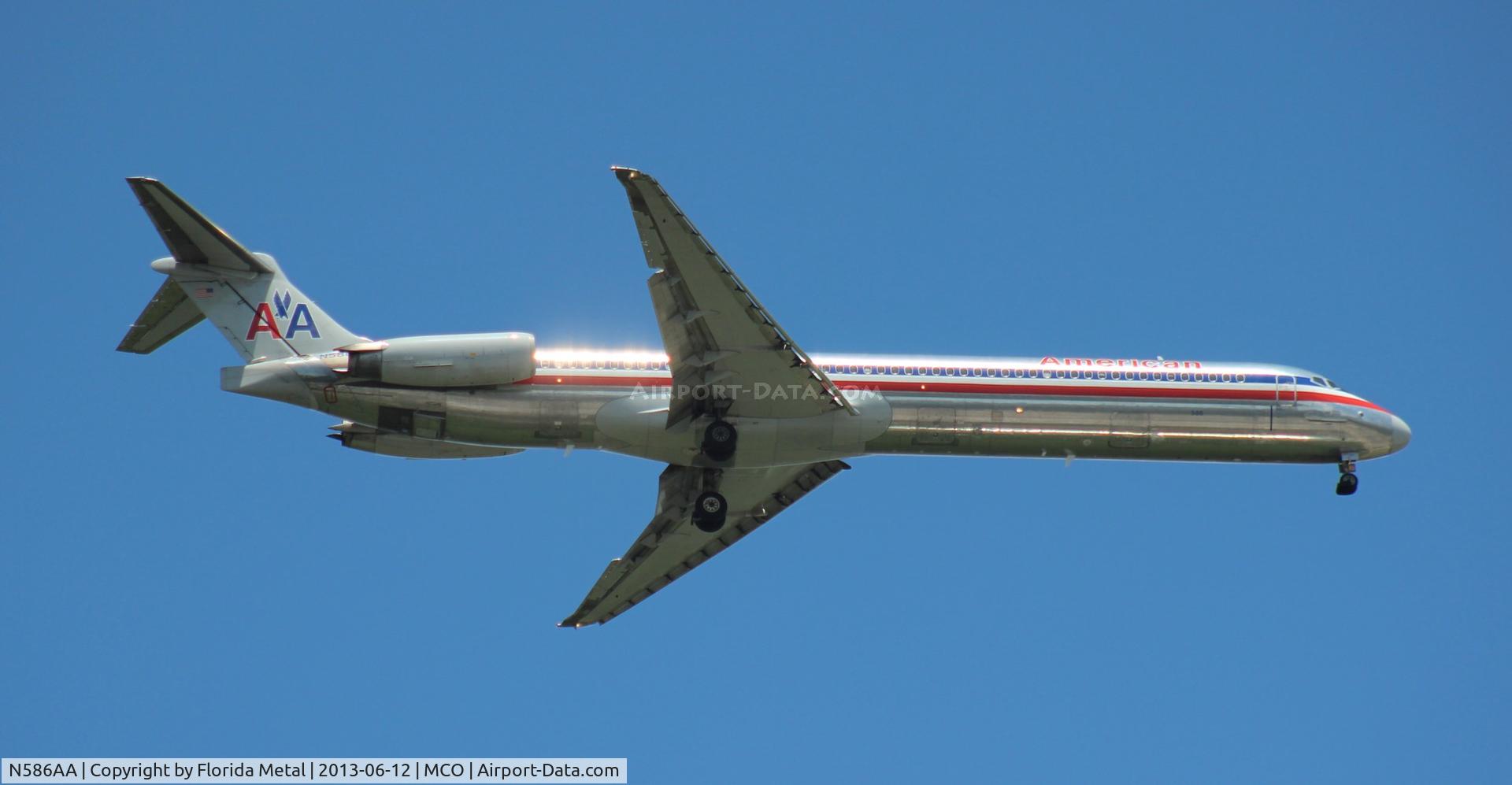 N586AA, 1991 McDonnell Douglas MD-82 (DC-9-82) C/N 53249, American MD-82