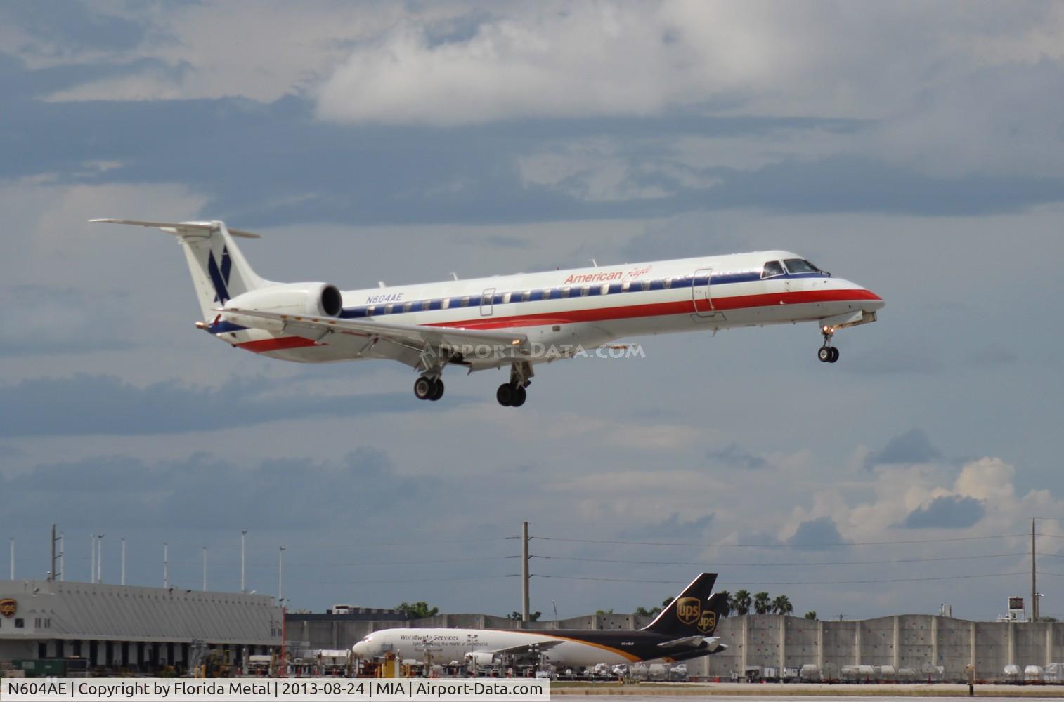 N604AE, 1998 Embraer ERJ-145LR (EMB-145LR) C/N 145058, American Eagle E145