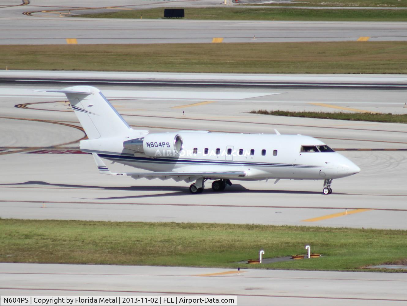 N604PS, 2000 Bombardier Challenger 604 (CL-600-2B16) C/N 5447, Challenger 604
