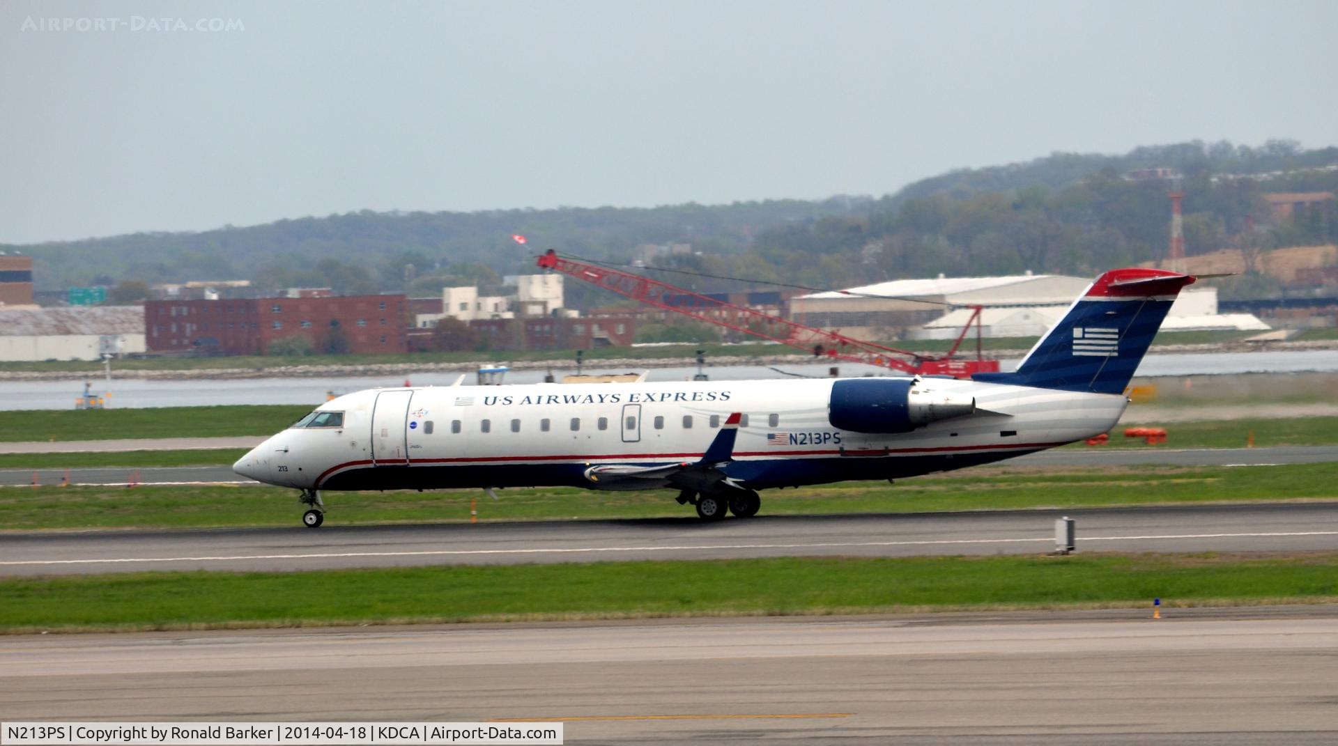 N213PS, 2003 Bombardier CRJ-200ER (CL-600-2B19) C/N 7879, Takeoff roll National Airport