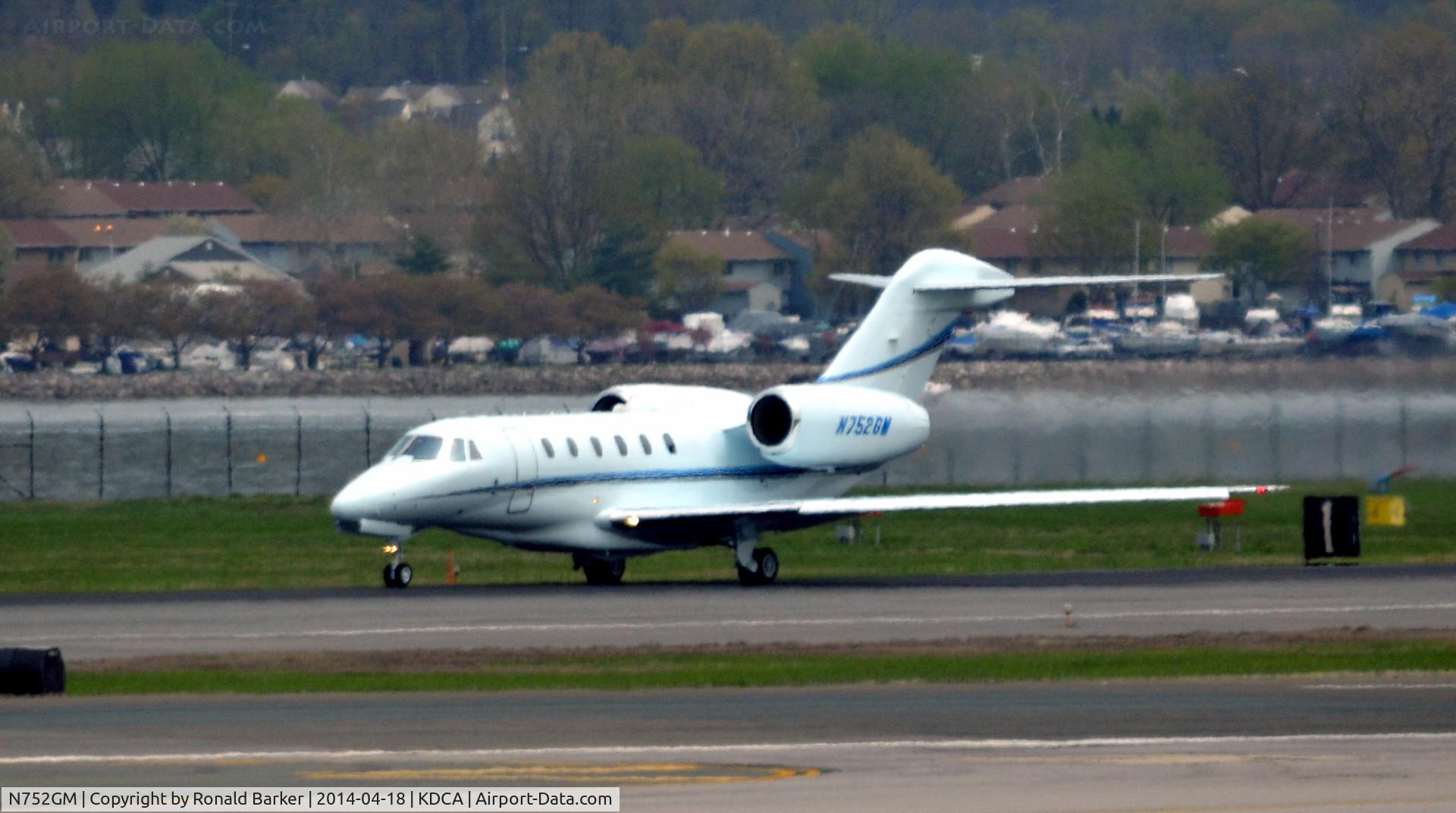 N752GM, 2007 Cessna 750 Citation X C/N 750-0276, Takeoff National Airport