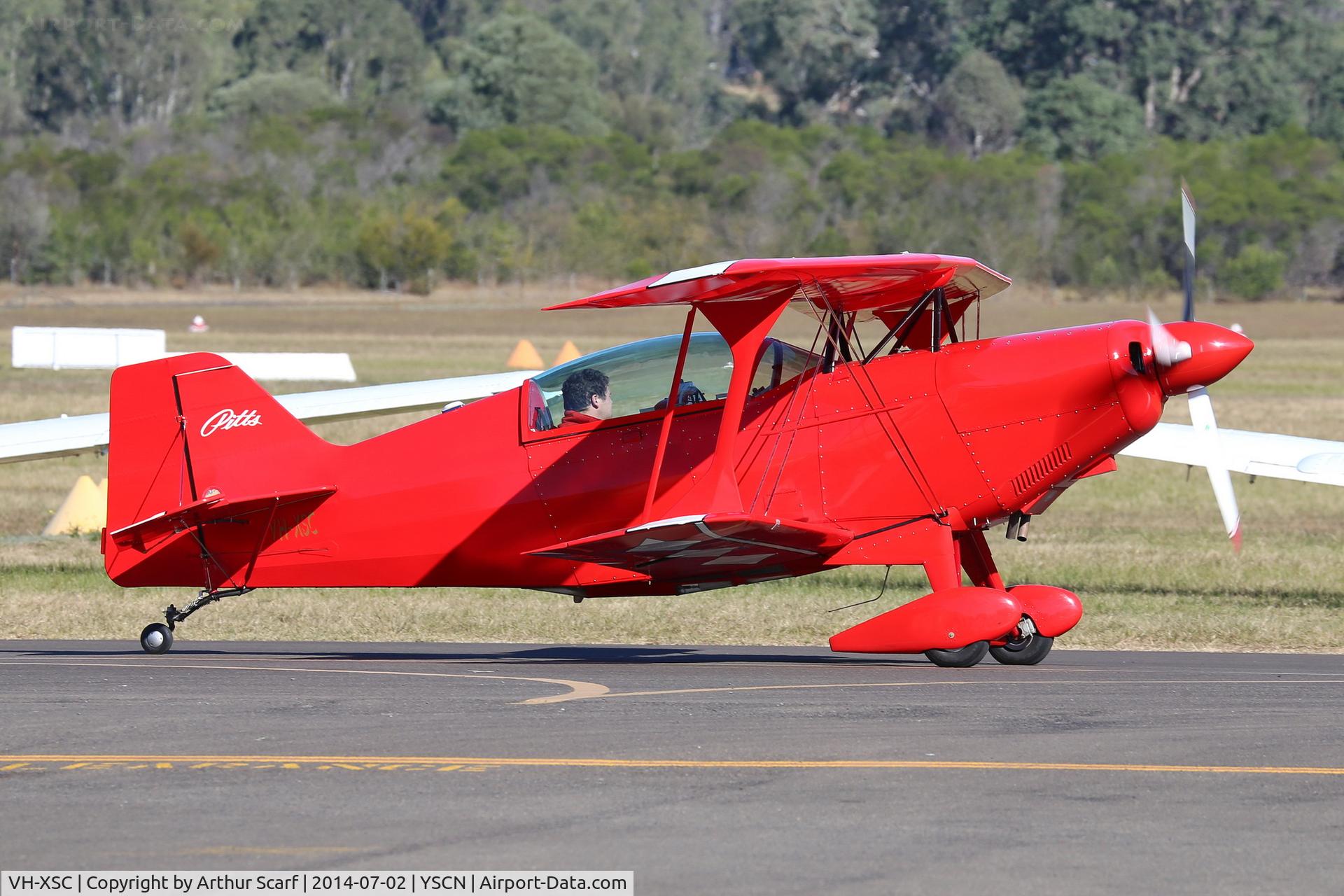 VH-XSC, 2001 Aviat Pitts S-2C Special C/N 6044, Heading for re-fueling