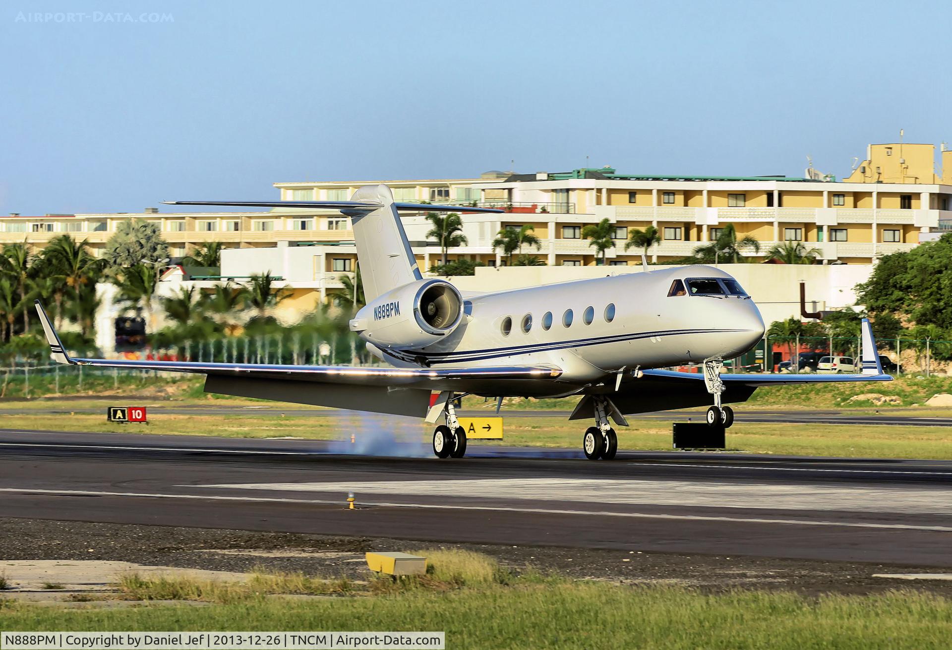 N888PM, 1992 Gulfstream Aerospace G-IV C/N 1195, N888PM