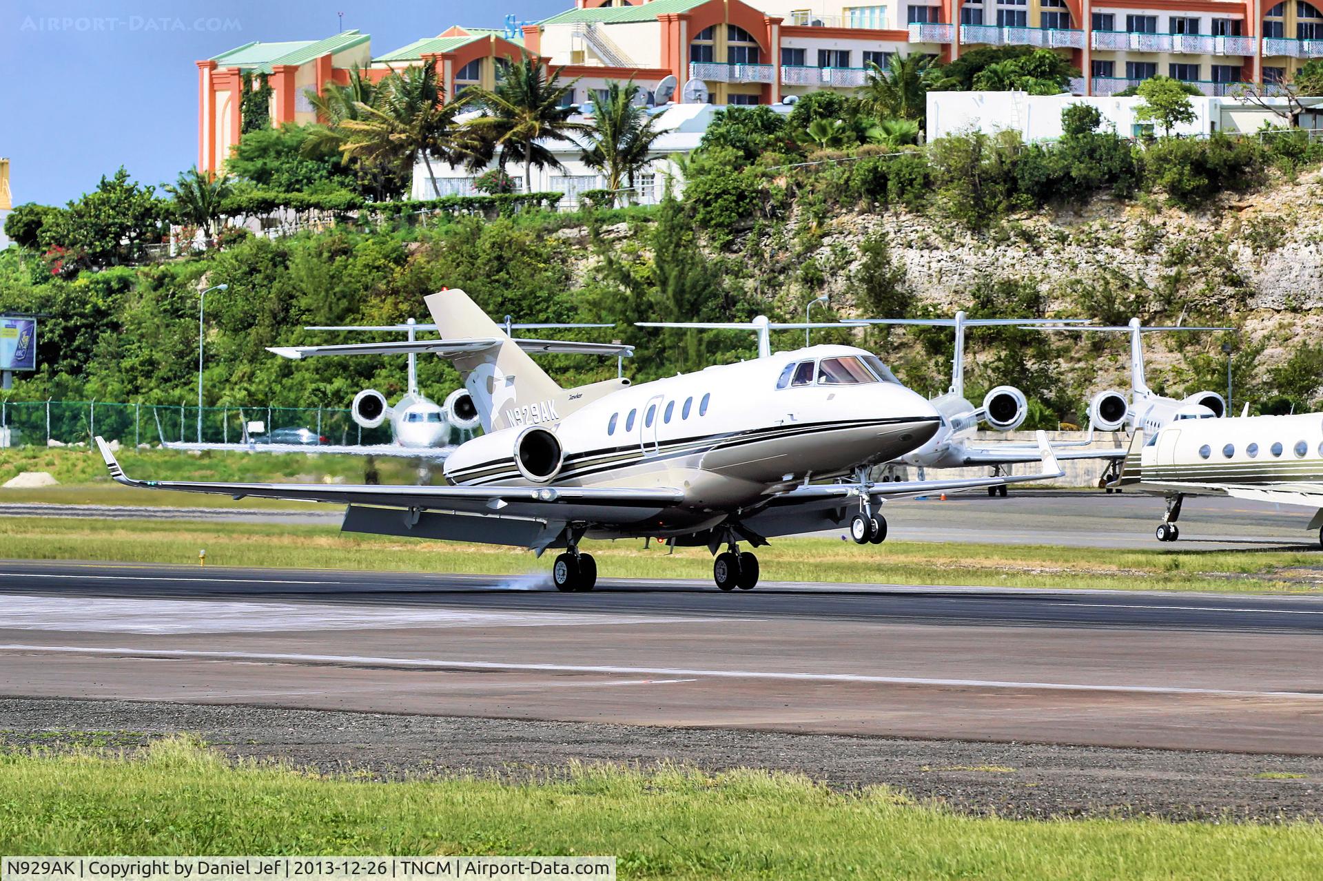 N929AK, 2003 Raytheon Hawker 800XP C/N 258627, N929AK