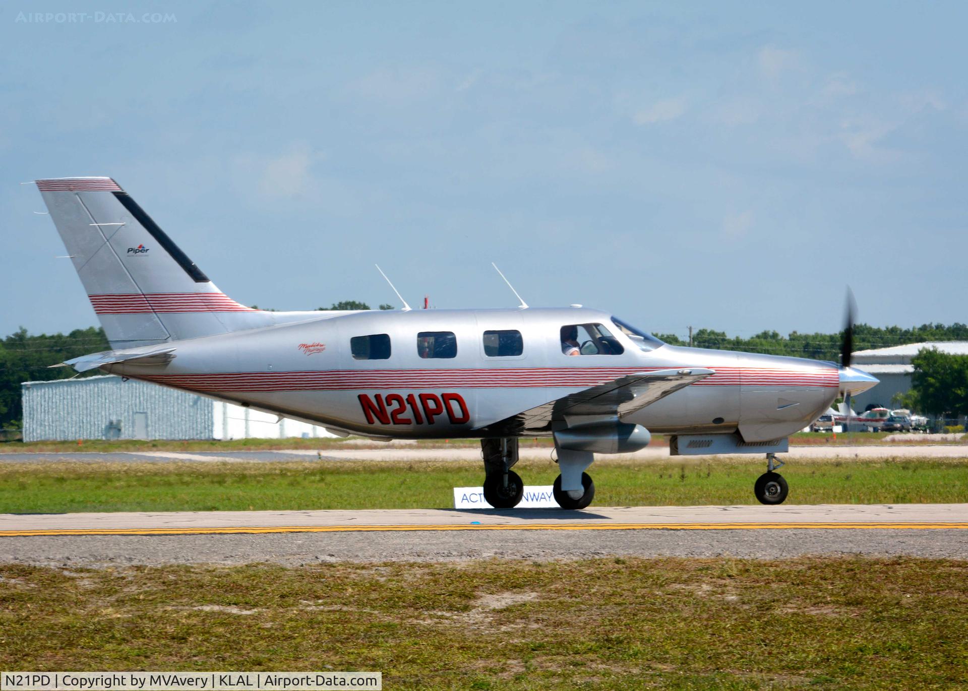 N21PD, 1999 Piper PA-46-350P Malibu Mirage C/N 4636209, 2014 Sun n Fun