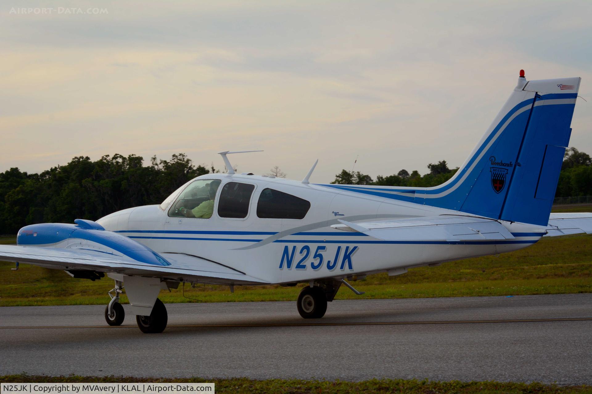 N25JK, 1968 Beech D55 Baron C/N TE-533, 2014 Sun n Fun