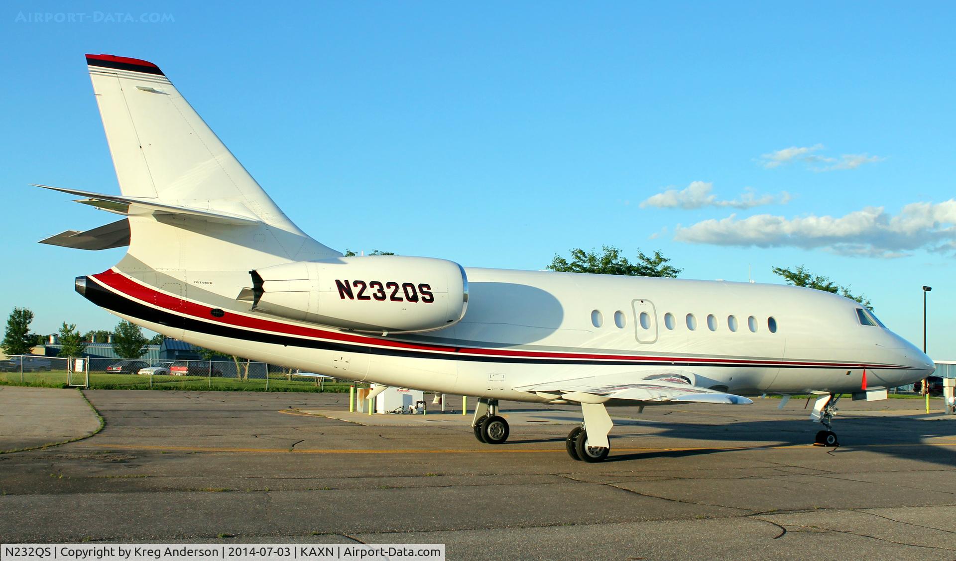 N232QS, 2007 Dassault Falcon 2000EX C/N 115, Dassault Falcon 2000EX on the ramp.