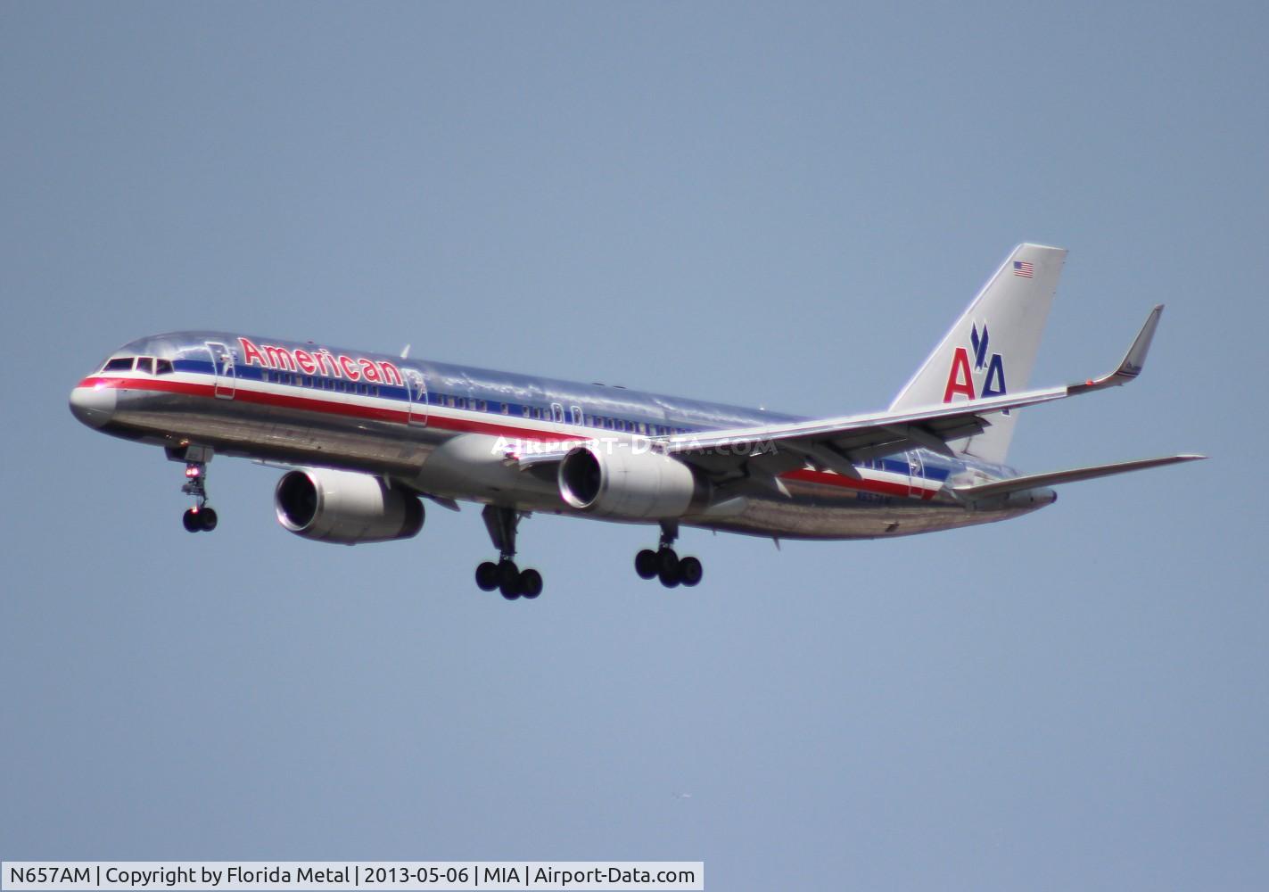N657AM, 1991 Boeing 757-223 C/N 24615, American 757-200