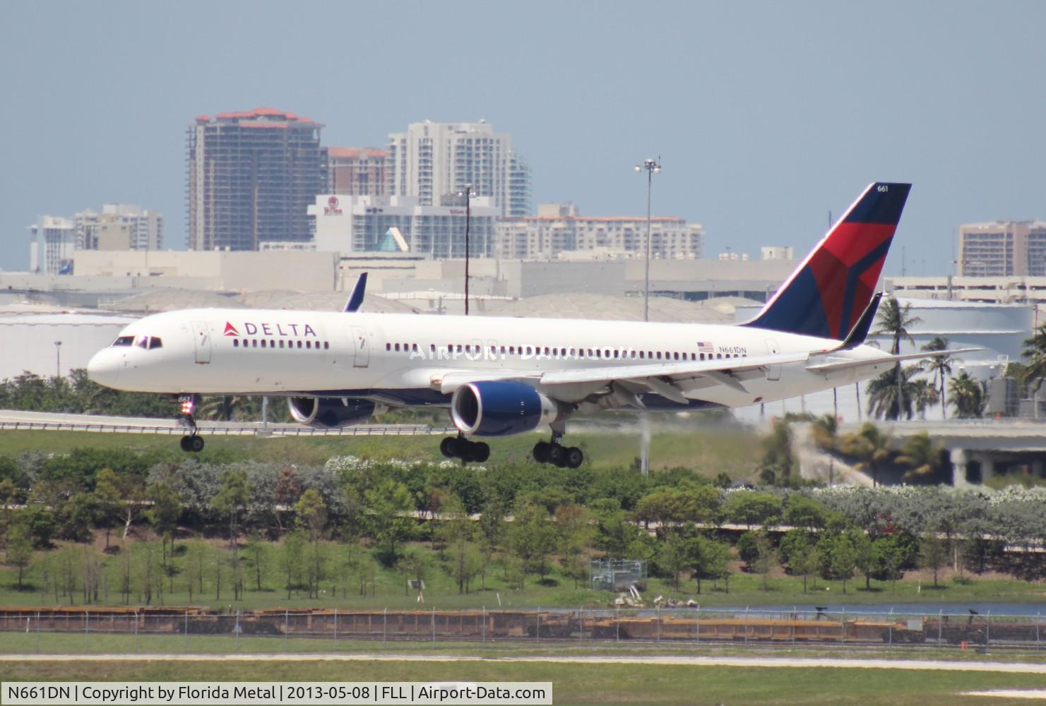 N661DN, 1990 Boeing 757-232 C/N 24972, Delta 757-200