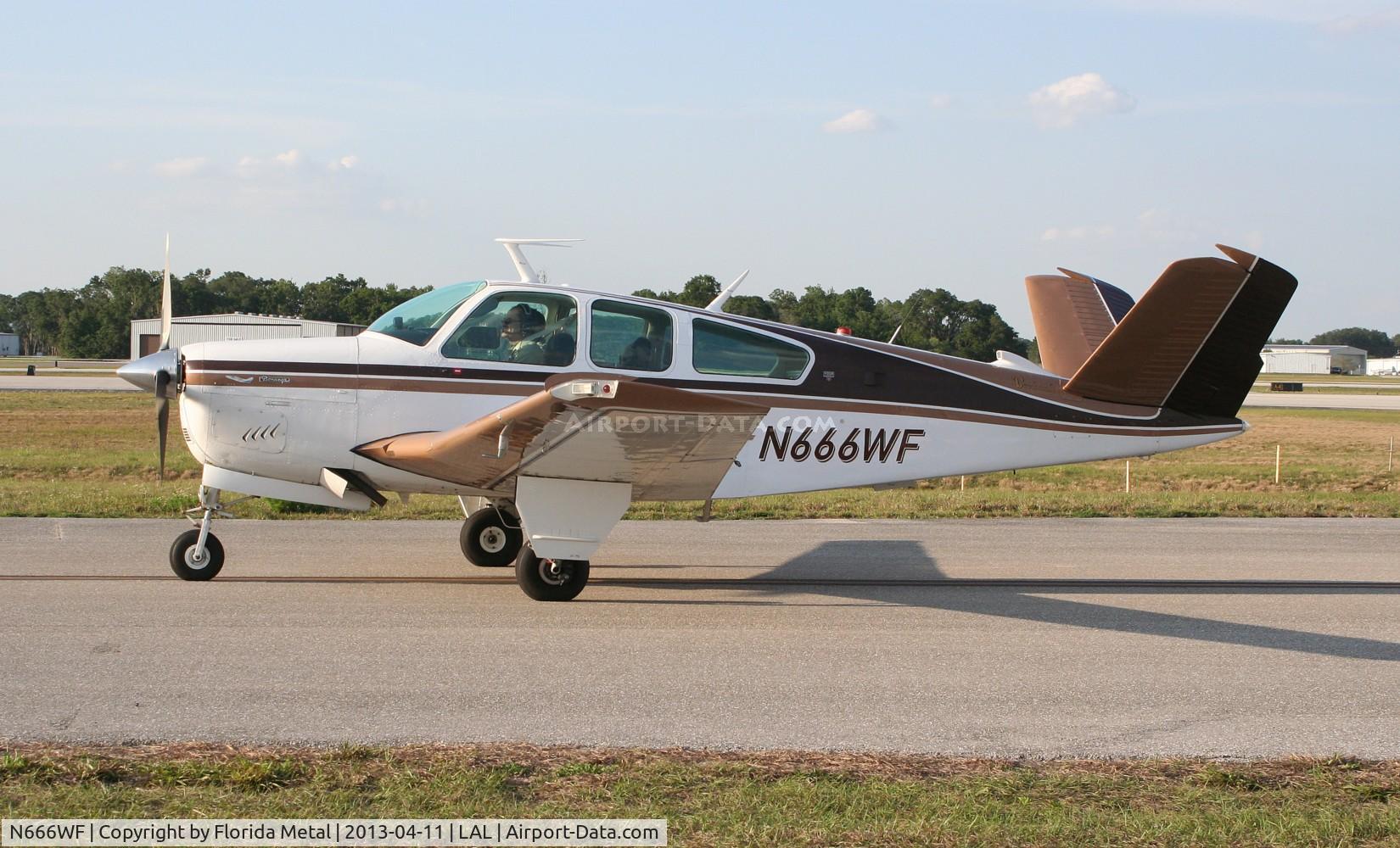 N666WF, 1976 Beech V35B Bonanza C/N D-9885, Beech V35B Bonanza