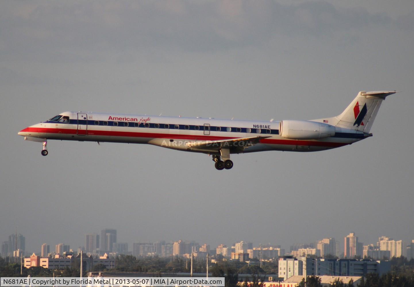 N681AE, 2004 Embraer ERJ-145LR (EMB-145LR) C/N 14500824, Eagle E145LR