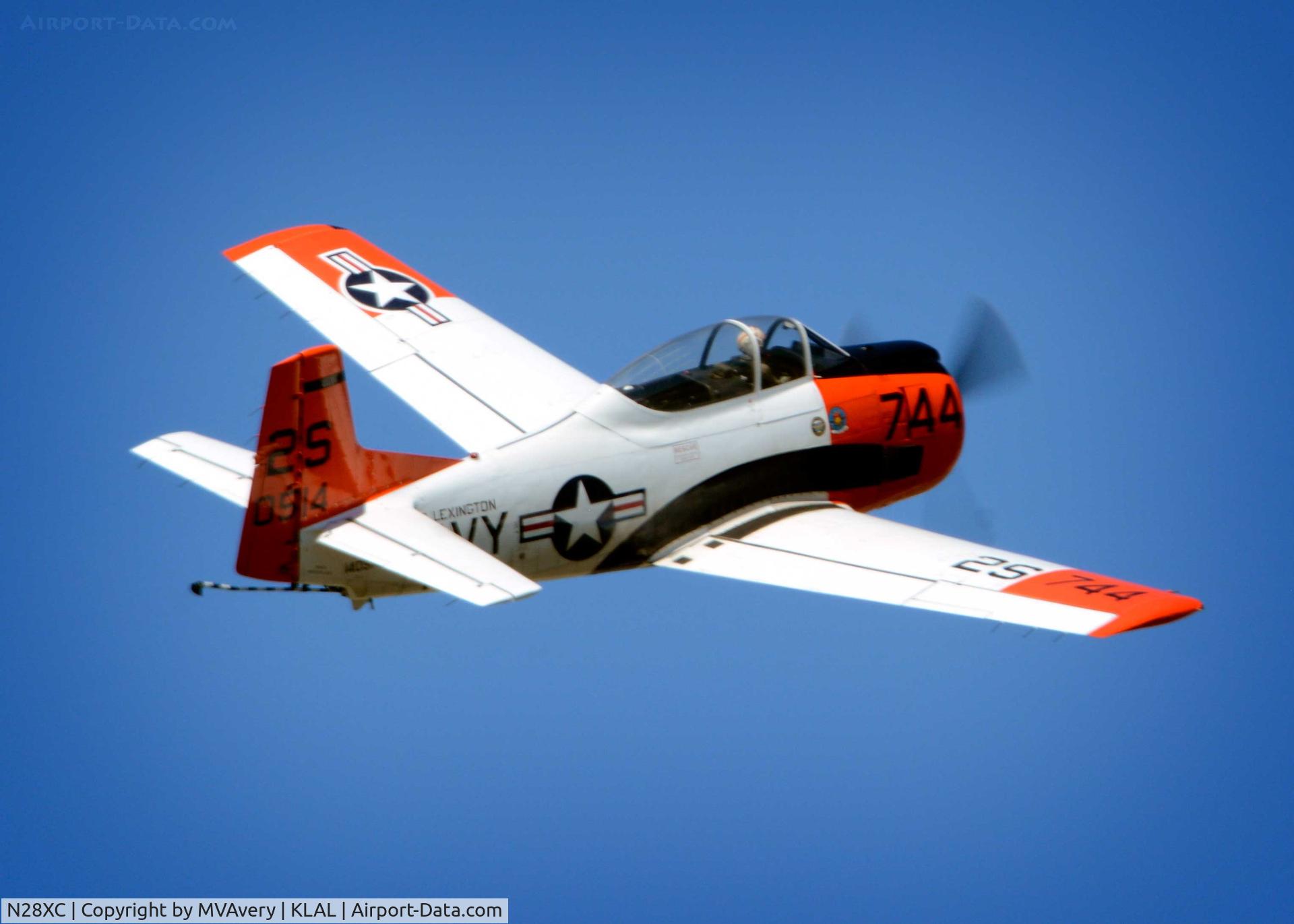 N28XC, 1954 North American T-28C Trojan C/N 226-91 (140514), 2014 Sun n Fun
