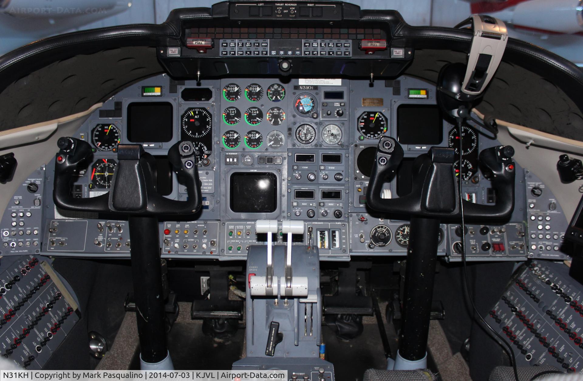 N31KH, 1999 Learjet Inc 31A C/N 173, Learjet 31A