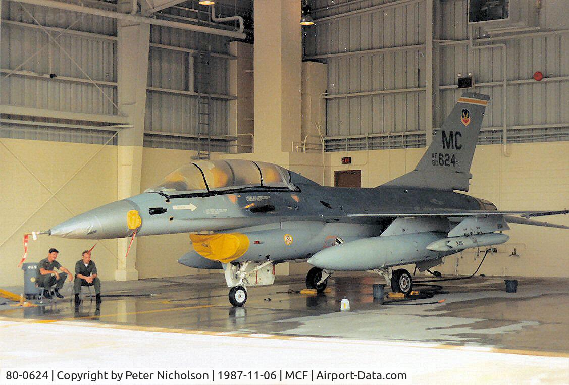 80-0624, 1980 General Dynamics F-16B Fighting Falcon C/N 62-66, F-16B Fighting Falcon of 61st Tactical Fighter Training Squadron/56th Tactical Training Wing at MacDill AFB in November 1987.