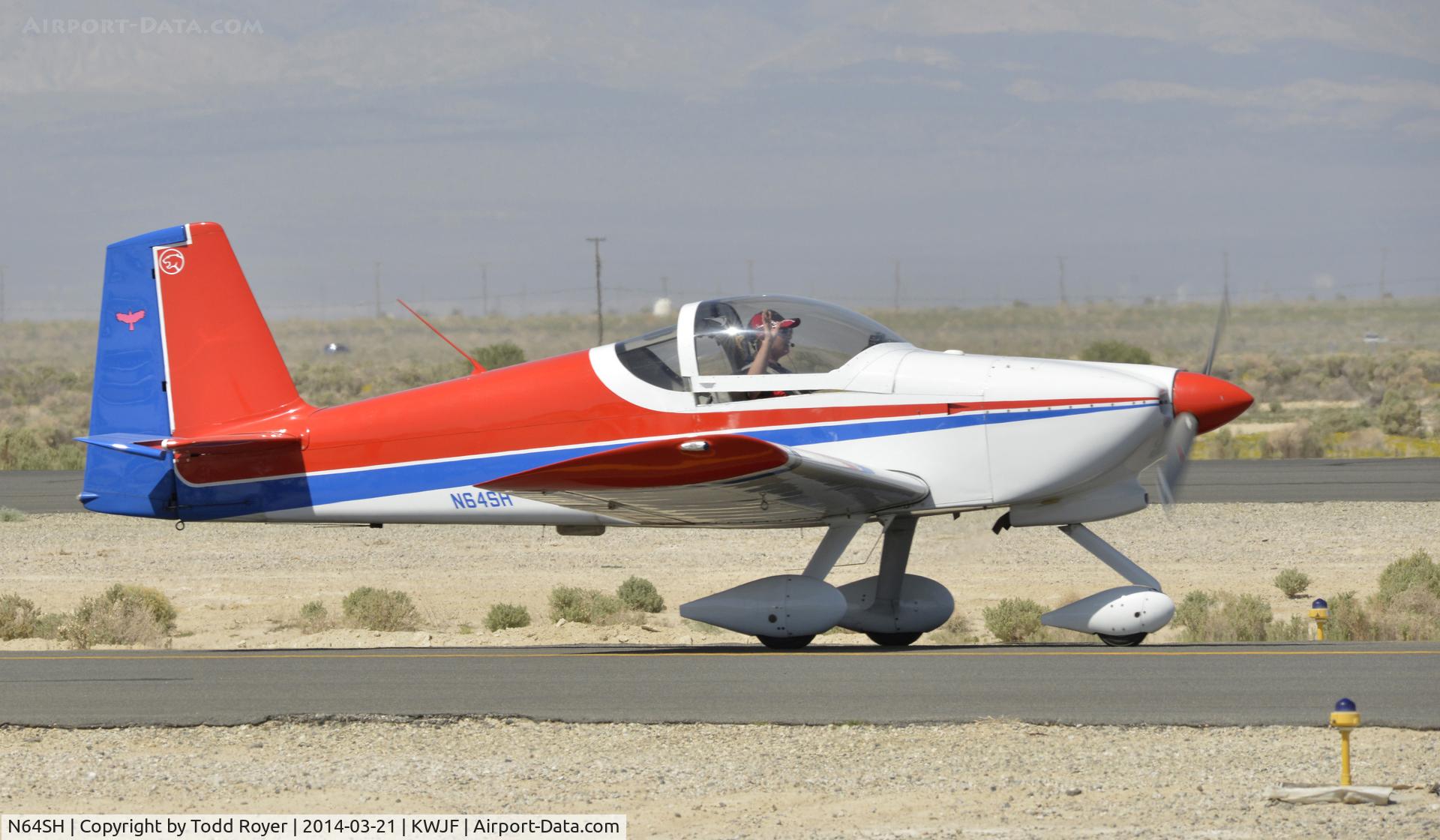 N64SH, 2004 Vans RV-6A C/N 001 (N64SH), Taxiing for departure