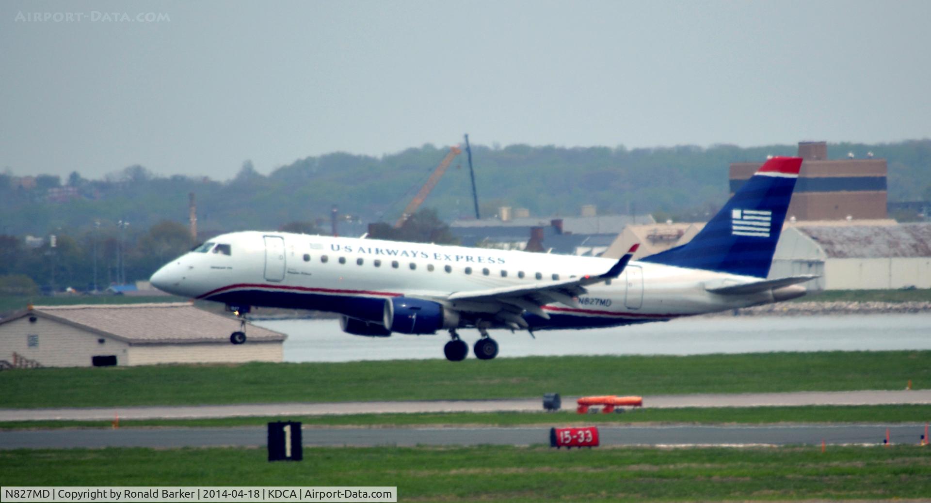 N827MD, 2005 Embraer 170SU (ERJ-170-100SU) C/N 17000047, Landing National Airport