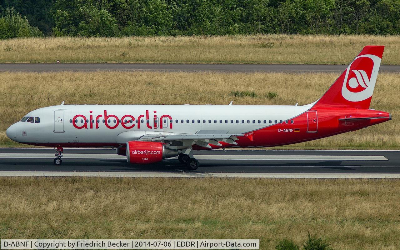 D-ABNF, 2003 Airbus A320-214 C/N 1961, decelerating after touchdowm