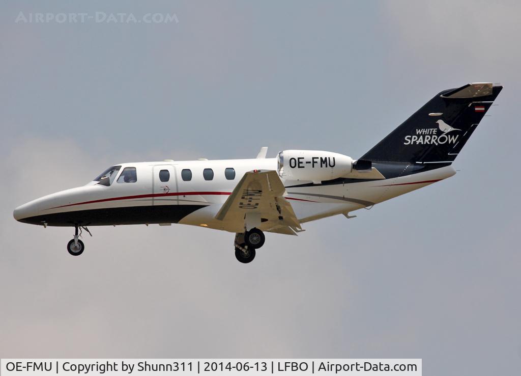 OE-FMU, 1993 Cessna 525 CitationJet C/N 525-0040, Landing rwy 32L