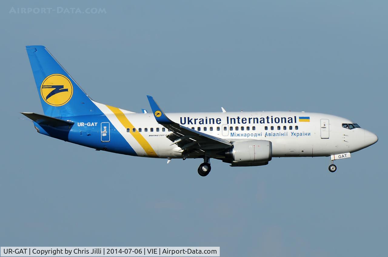 UR-GAT, 1993 Boeing 737-528 C/N 25237, Ukraine International Airlines