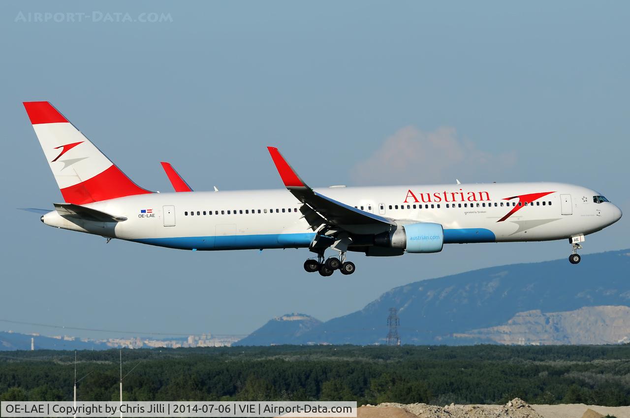 OE-LAE, 2000 Boeing 767-3Z9/ER C/N 30383, Austrian Airlines